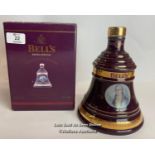 Bell's 2002 Old Scotch Whisky Limited Edition Christmas Decanter, Aged 8 Years, Brand New and Boxed,