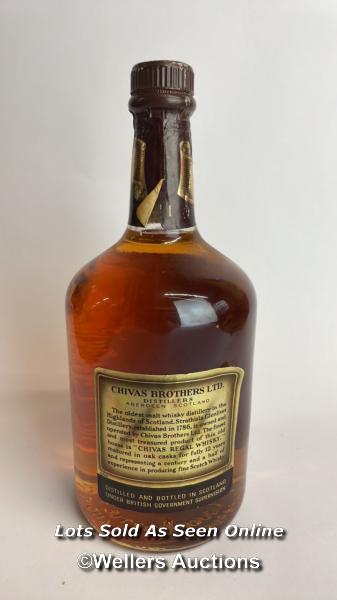 Chivas Regal Blended Scotch Whisky, Aged 12 years, 1L, 86 Proof / Please see images for fill level - Image 6 of 6