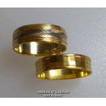 Two wedding bands. One hallmarked 22ct gold, London 1963, ring size M, gross weight 2.81g. The other