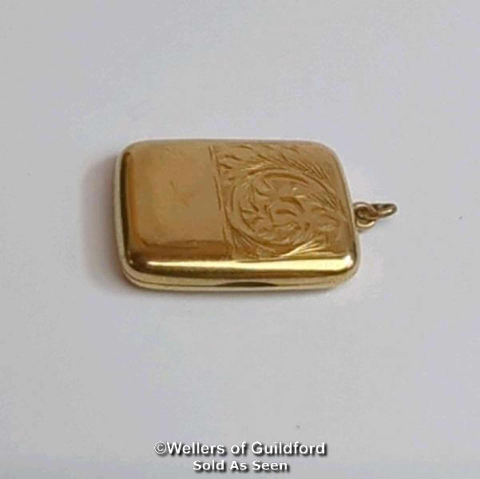 Two locket pendants: one 9ct gold oval locket with engraved front, hallmarked on bail, dimensions - Bild 10 aus 10