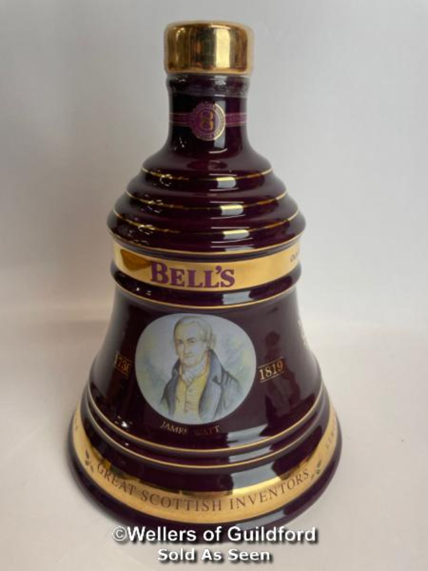 Bell's 2002 Old Scotch Whisky Limited Edition Christmas Decanter, Aged 8 Years, Brand New and Boxed, - Image 4 of 8