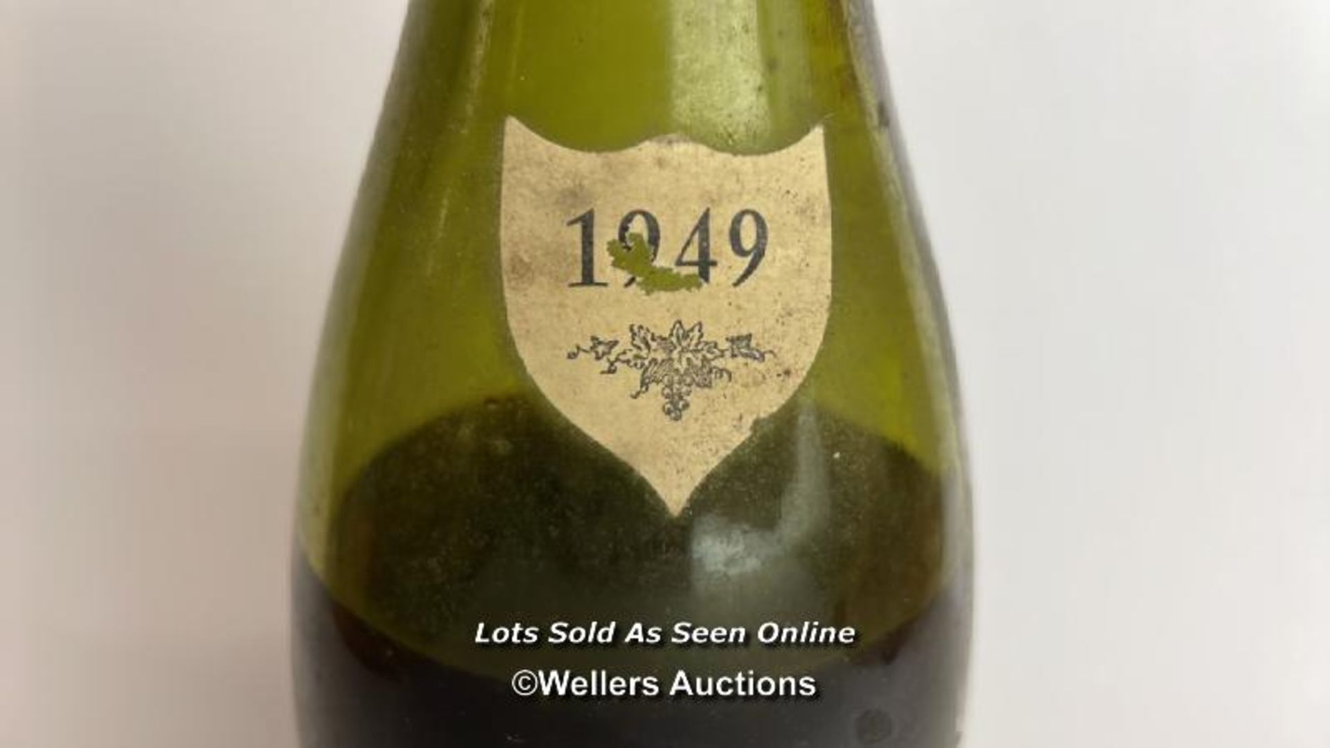 1949 Charmes-Pierre Ponnelle, Level below shoulder, seal in poor condition / Please see images for - Image 6 of 8