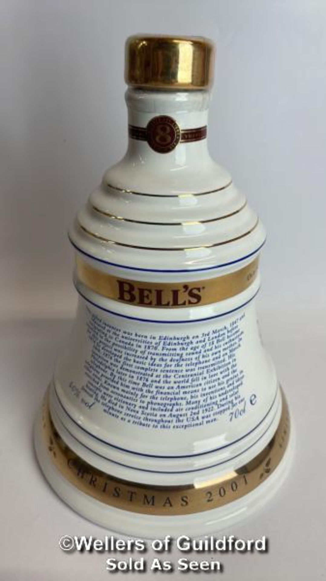 Bell's 2001 Old Scotch Whisky Limited Edition Christmas Decanter, Aged 8 Years, Brand New and Boxed, - Image 6 of 10