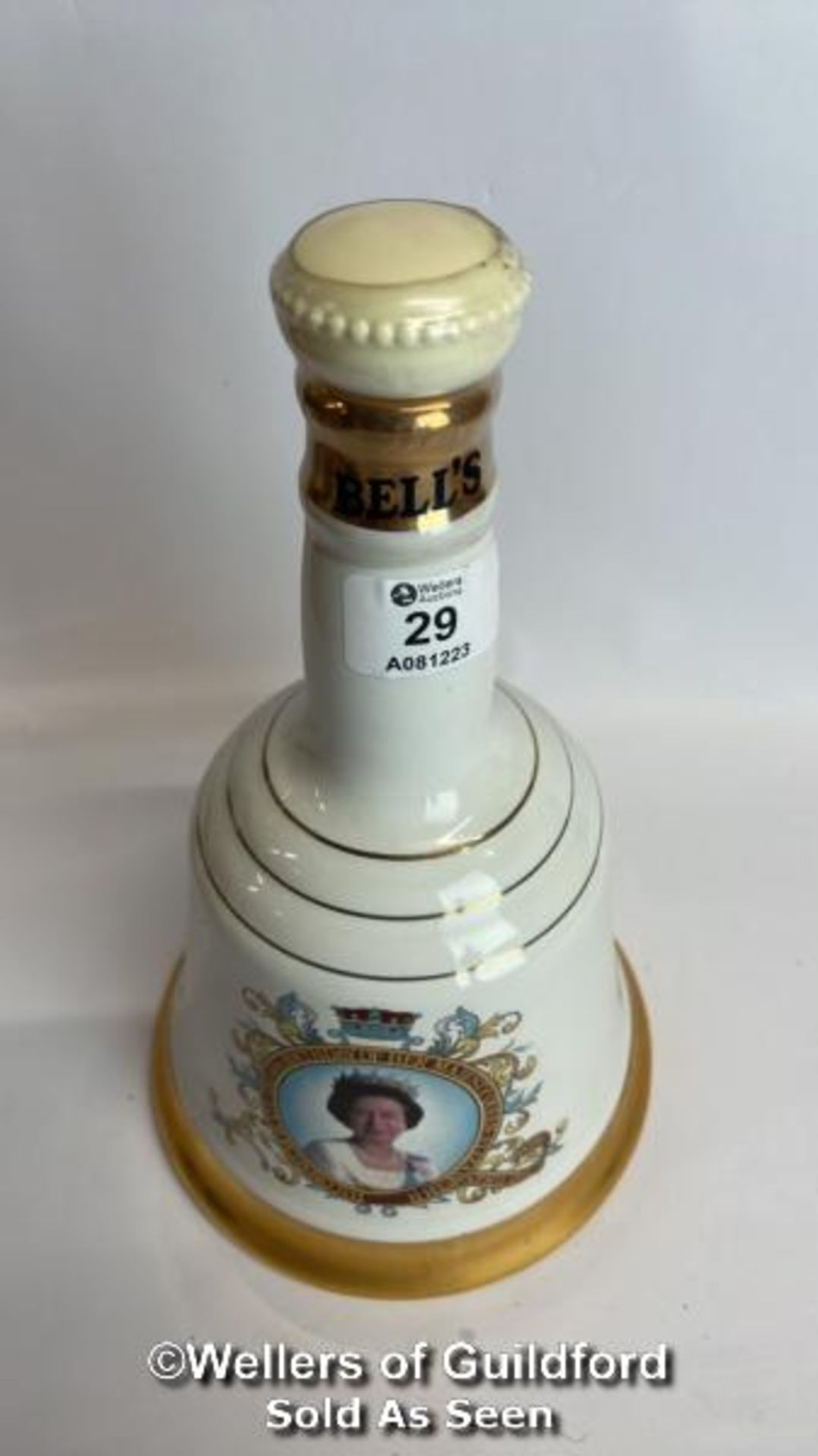 Bell's Scotch Whisky In a Wade Commemortative Decanter Commemortating The 60th Birthday of Her - Image 8 of 10