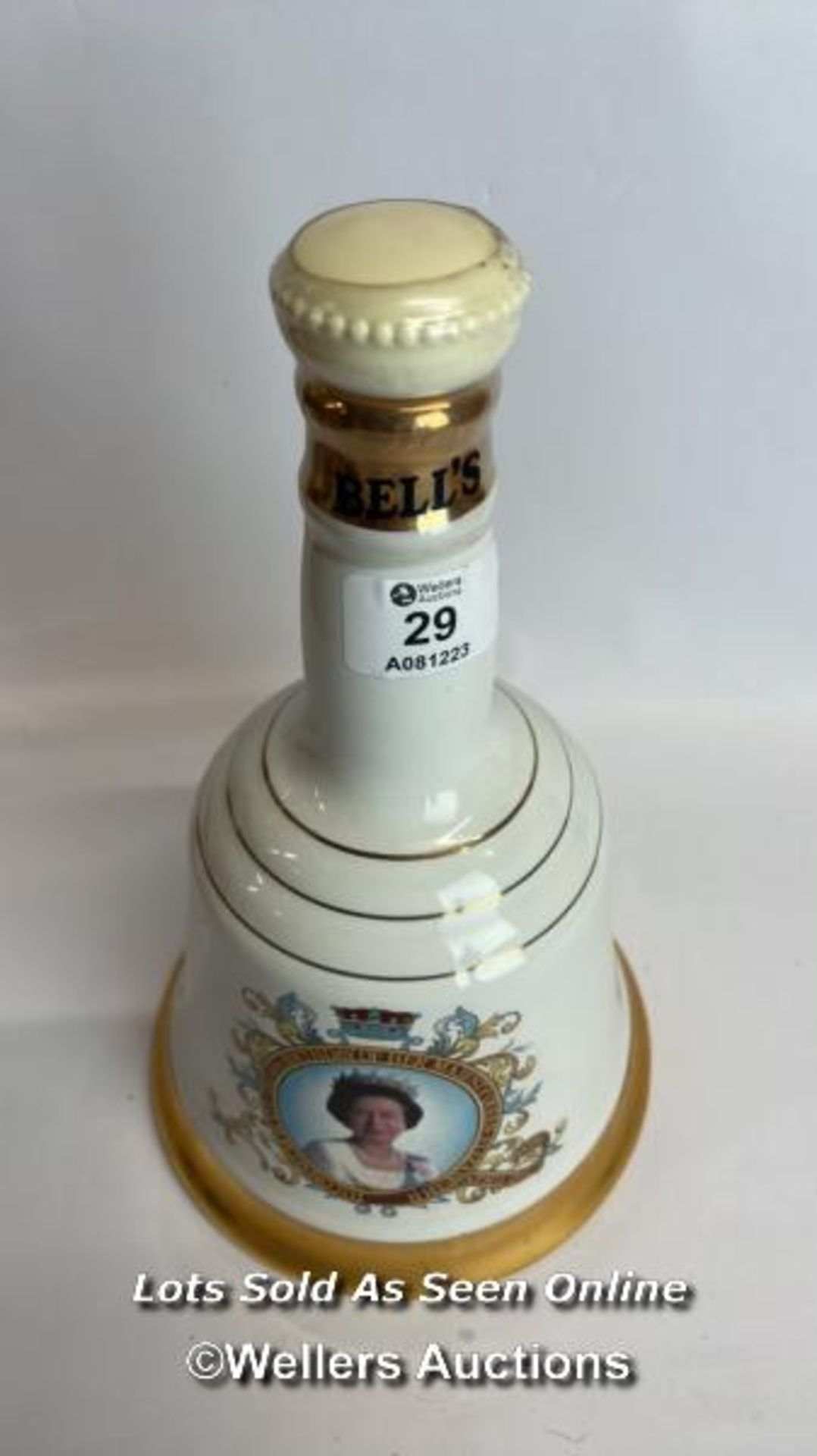 Bell's Scotch Whisky In a Wade Commemortative Decanter Commemortating The 60th Birthday of Her - Image 7 of 10