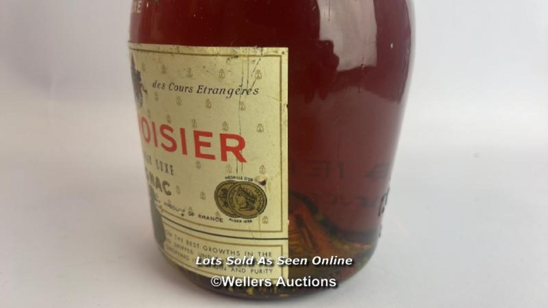 Courvoisier 3 Star Luxe Cognac, 24oz, Includes cannon style Couroisier branded pourer / Please see - Image 8 of 10