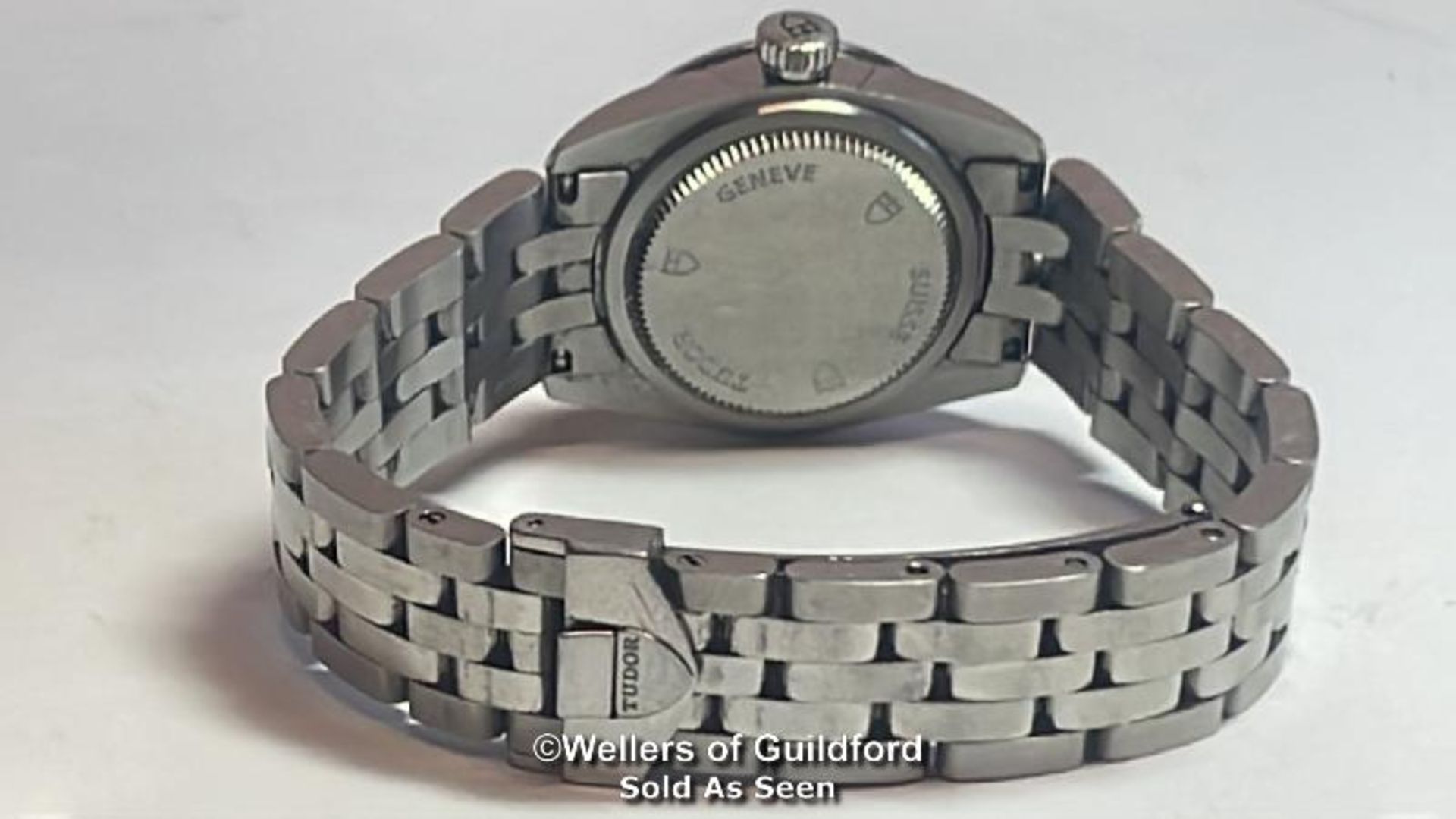 Tudor Geneve stainless steel wristwatch model M15000, 2.5cm dial with ten round brilliant cut - Image 12 of 12