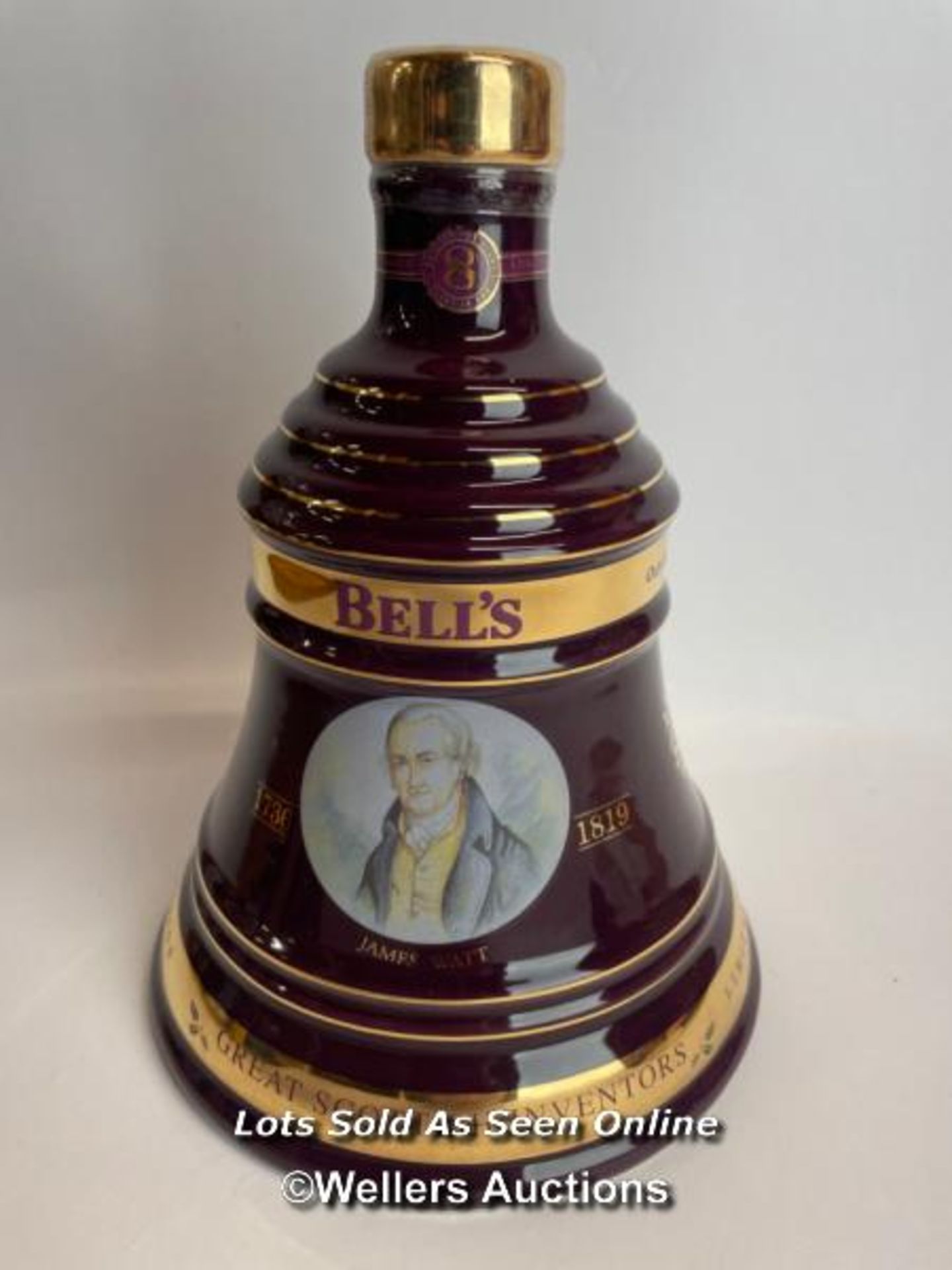 Bell's 2002 Old Scotch Whisky Limited Edition Christmas Decanter, Aged 8 Years, Brand New and Boxed, - Image 3 of 8