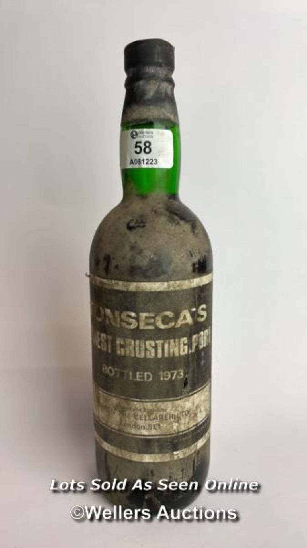 1973 Fonesca's Finest Crusting Port, 26 fl oz / Please see images for fill level and general