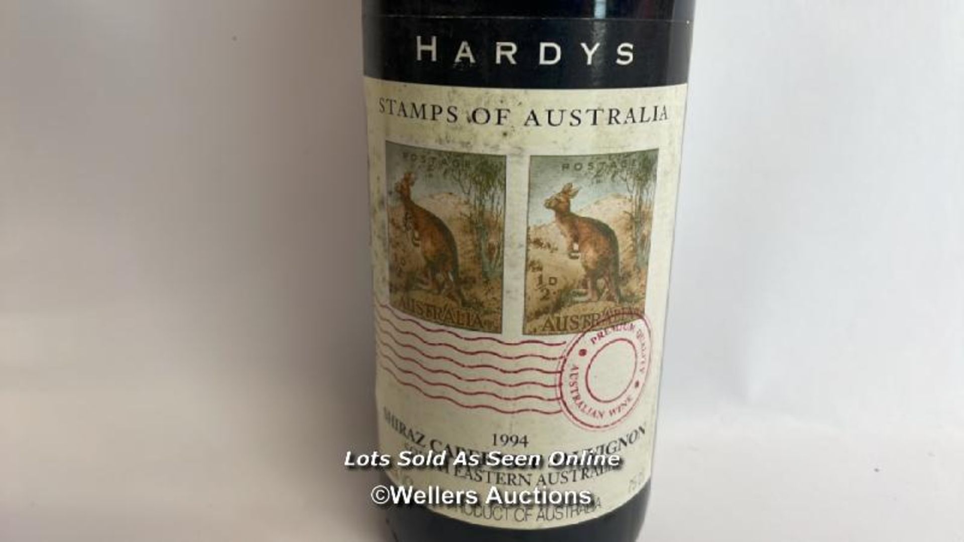 1994 Hardys Shiraz Cabernet Sauvignon "Stamps of Austalia', 75cl, 12.5% vol / Please see images - Image 3 of 8