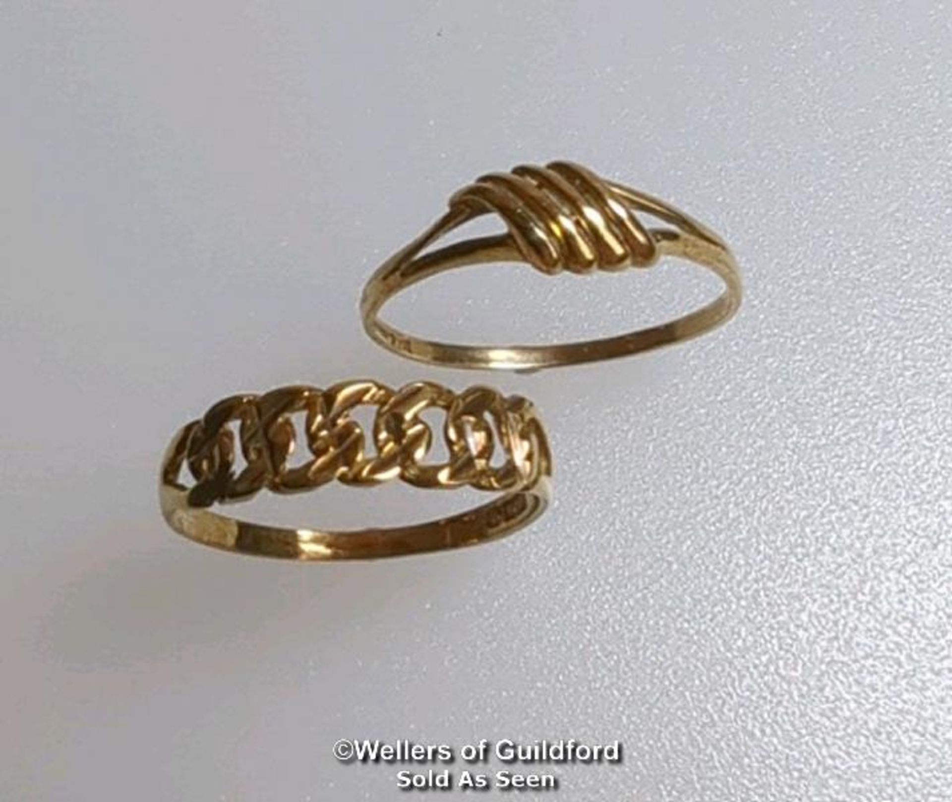 Two 9ct gold hallmarked rings, both size O. Total gross weight 1.82g - Image 2 of 4