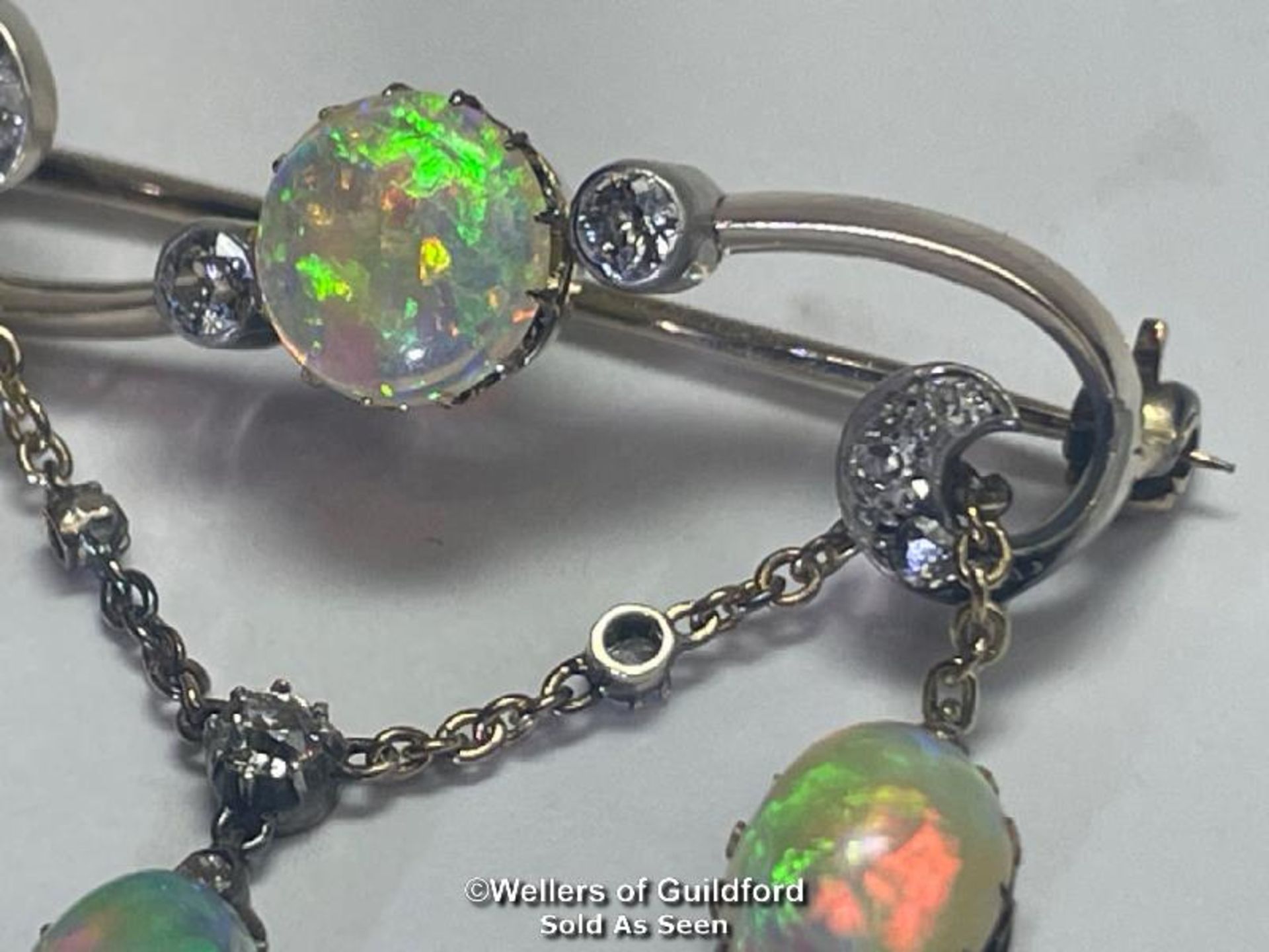 Late Victorian opal and old cut diamond bar brooch with opal and diamond chain, dangle drops the - Bild 4 aus 6