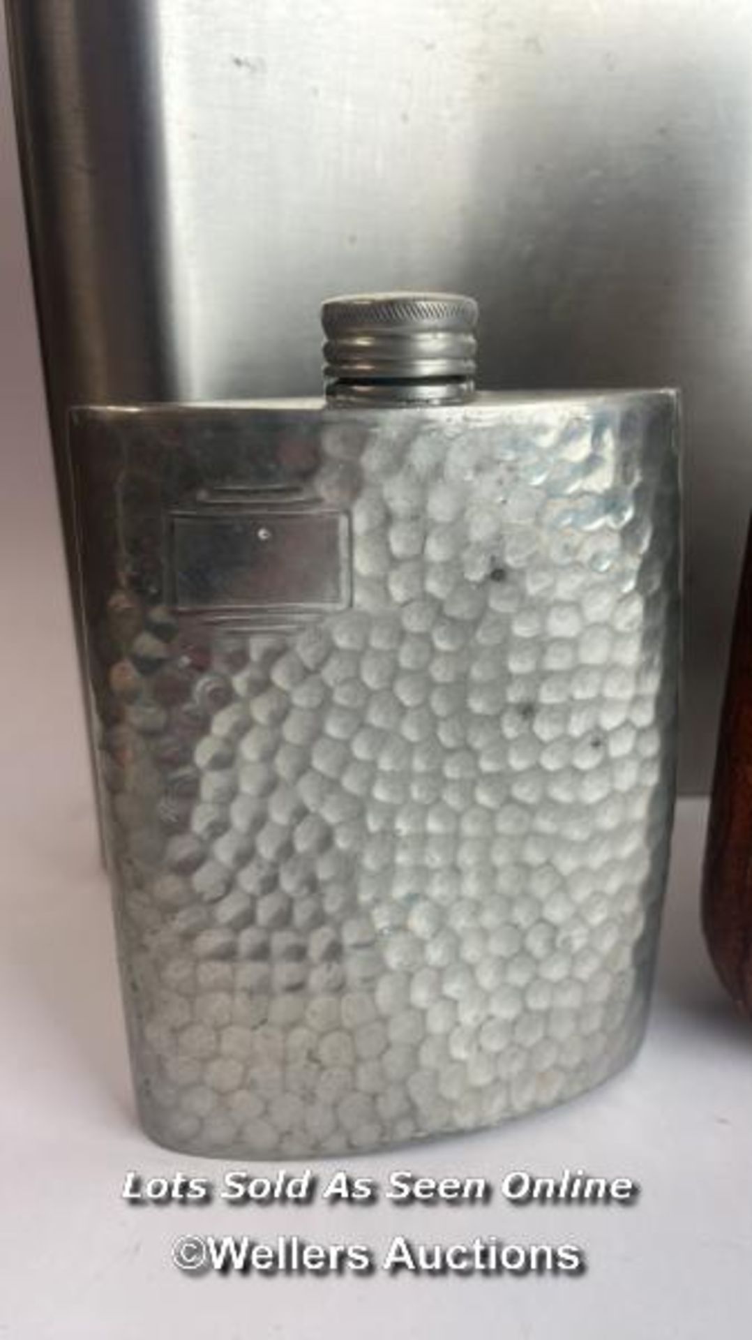 Six hip flasks, inc.Large 64oz, Electronic plated, and Pewter - Image 3 of 6