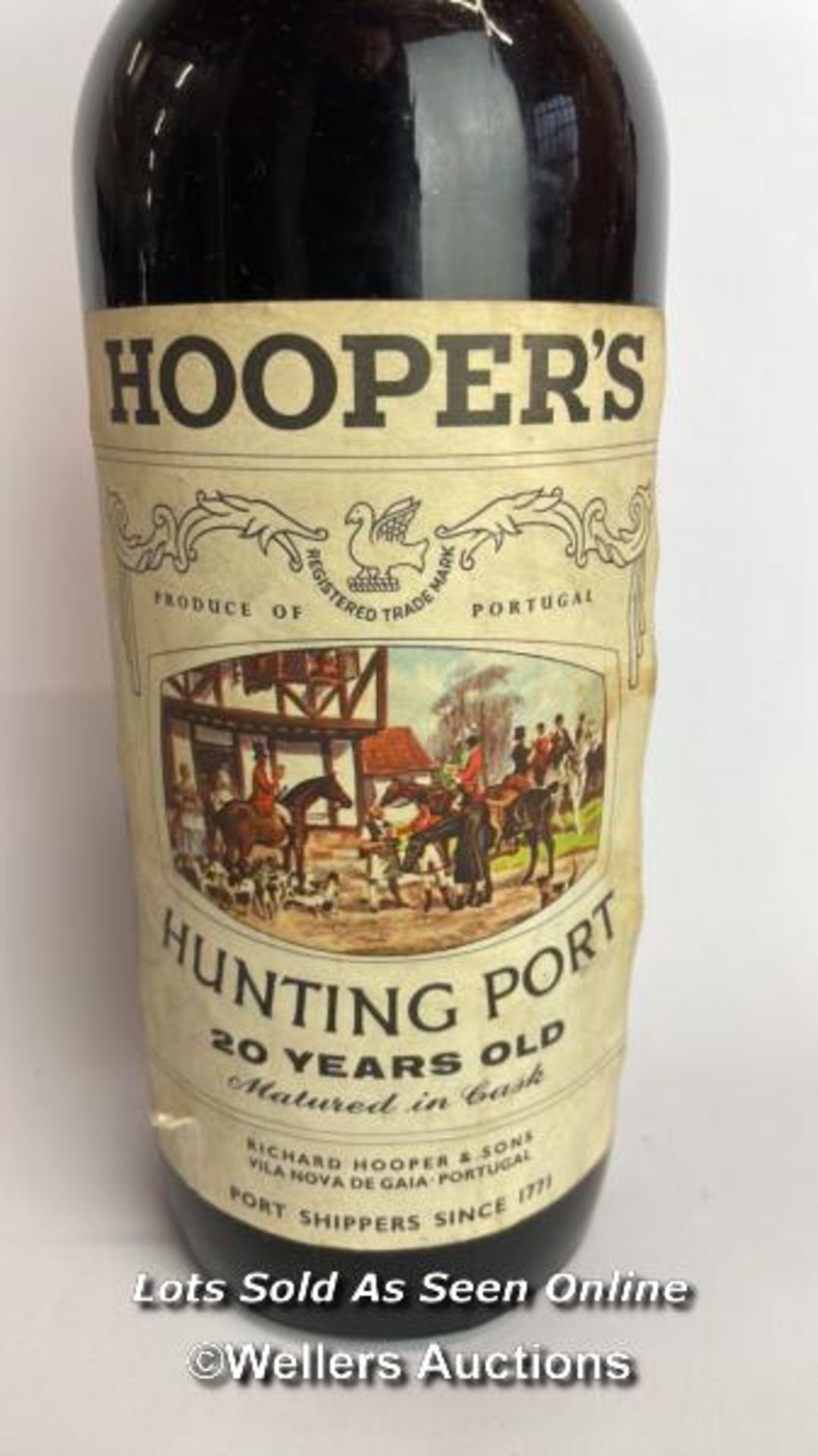 Hooper's Hunting Port, 20 years old and matured in cask / Please see images for fill level and - Image 2 of 4