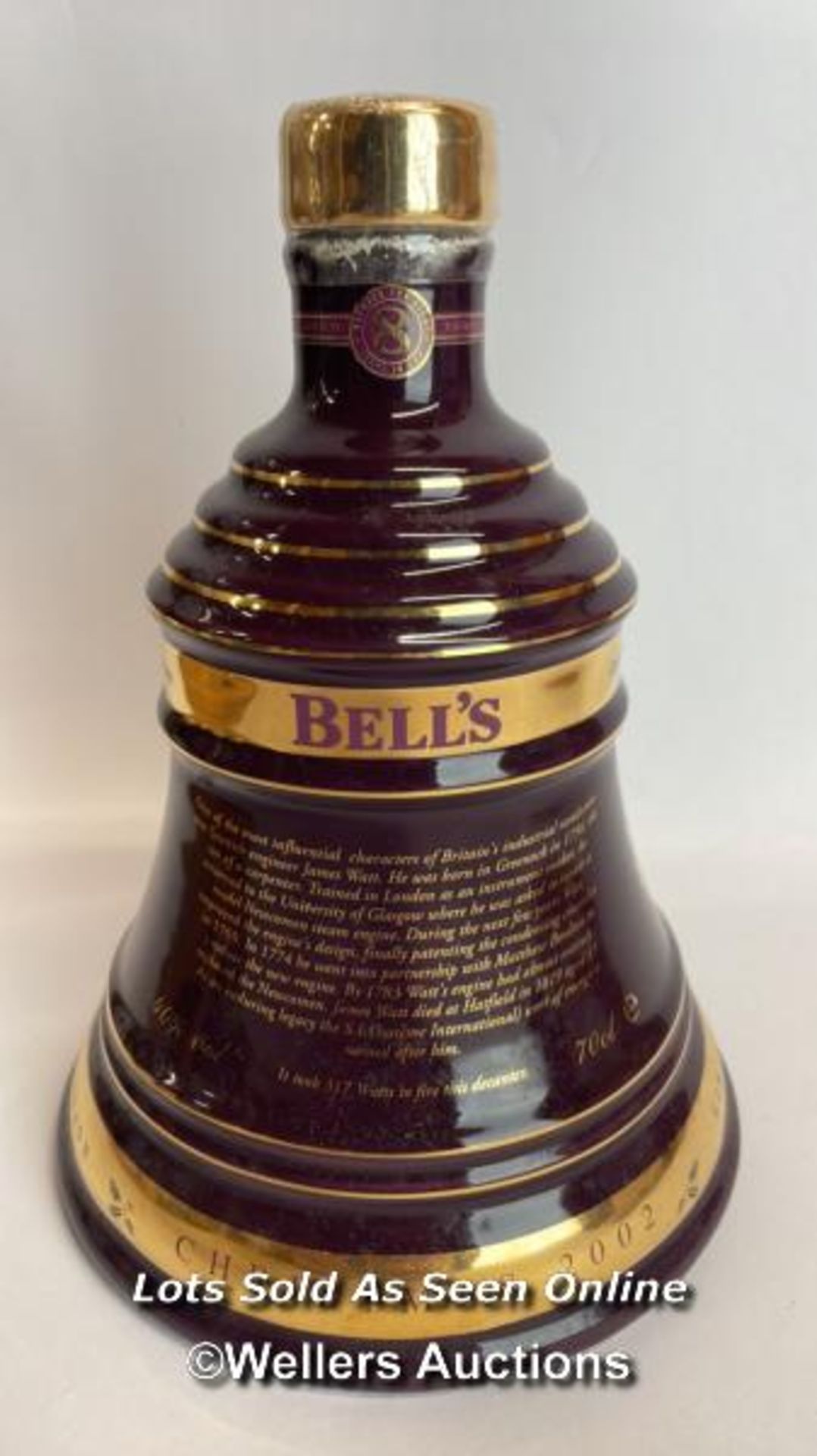 Bell's 2002 Old Scotch Whisky Limited Edition Christmas Decanter, Aged 8 Years, Brand New and Boxed, - Image 5 of 8