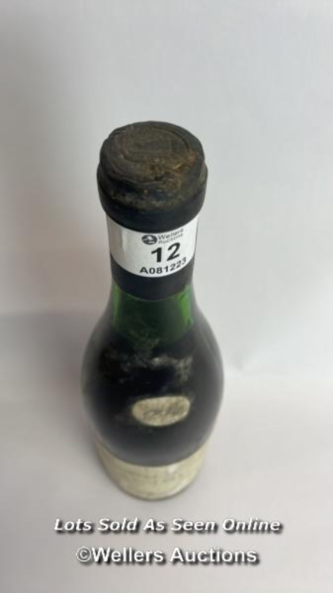 1959 Moulin Touchais Anjou L.Touchais Proprietaire, 73cl, 12% vol / Please see images for fill level - Image 11 of 14