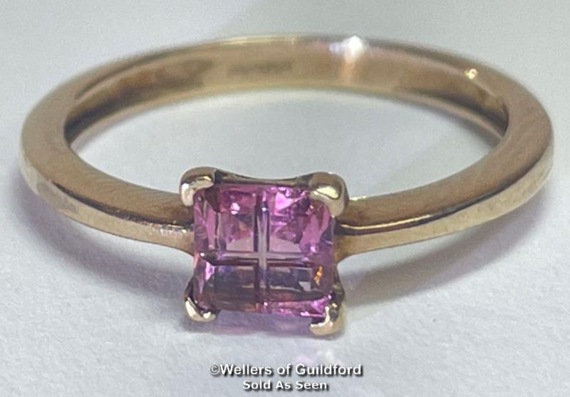 Carved kunzite (untested) in hallmarked 9ct gold. Ring size O1/2, weight 1.88g. Hallmarks for - Image 2 of 5