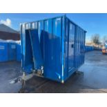 2014 GROUNDHOG GP360 TOWABLE WELFARE UNIT, MODEL: G360AD18, DOM: 08/2014, INCLUDES MICROWAVE,