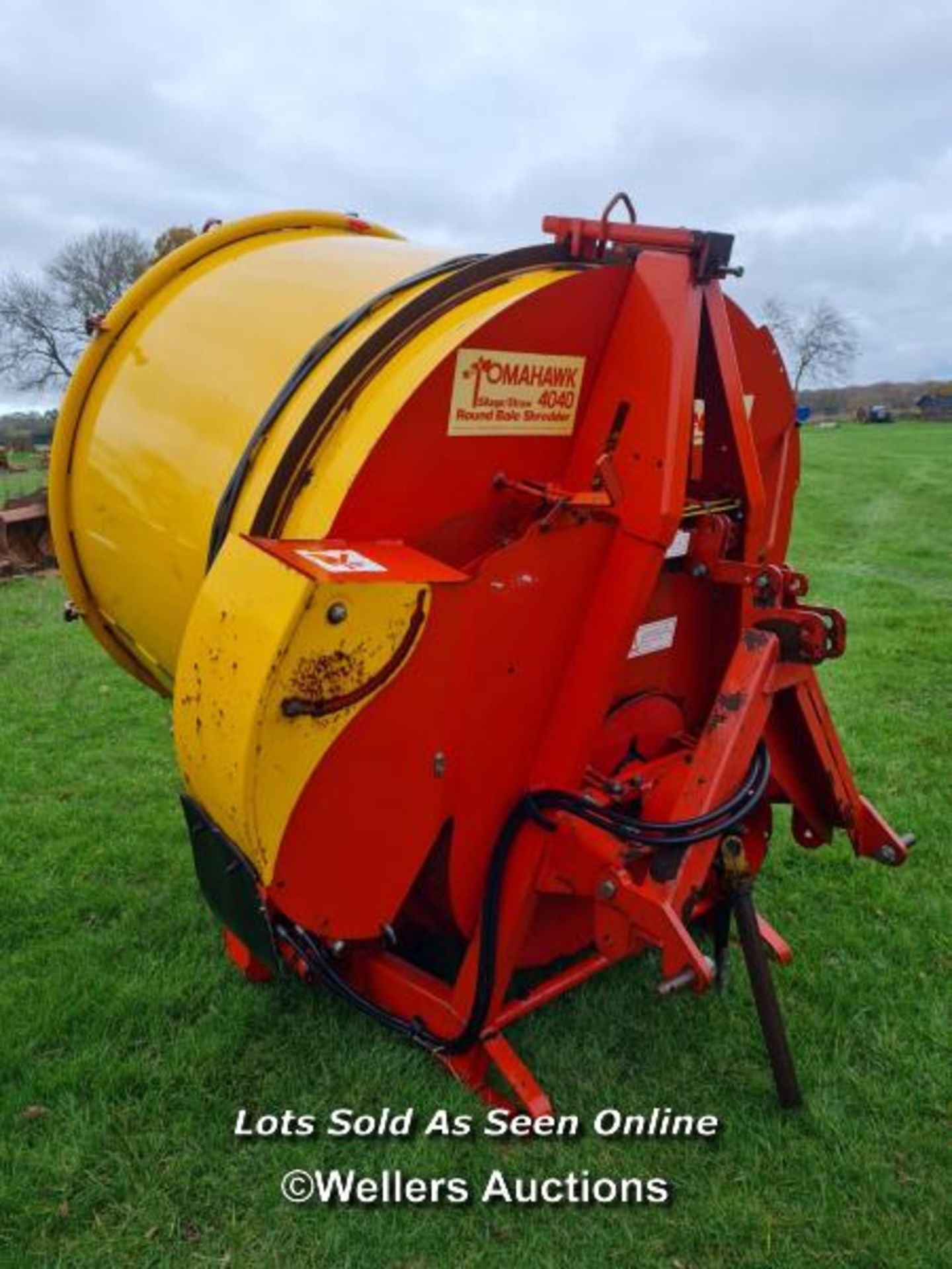 TEAGLE TOMAHAWK BALE PROCESSOR / ITEM LOCATED AT BUCKINGHAMSHIRE - Image 2 of 3