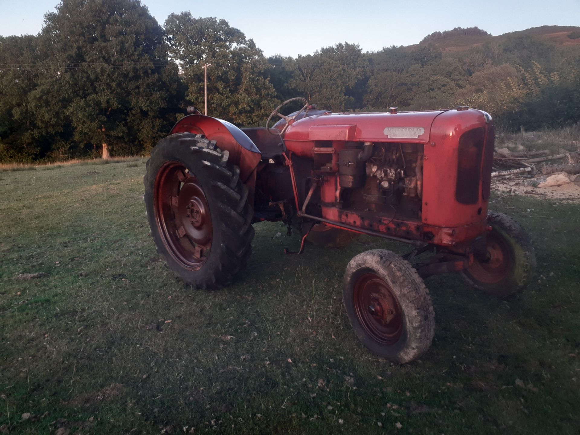 ORIGINAL NUFFIELD DM4 TRACTOR