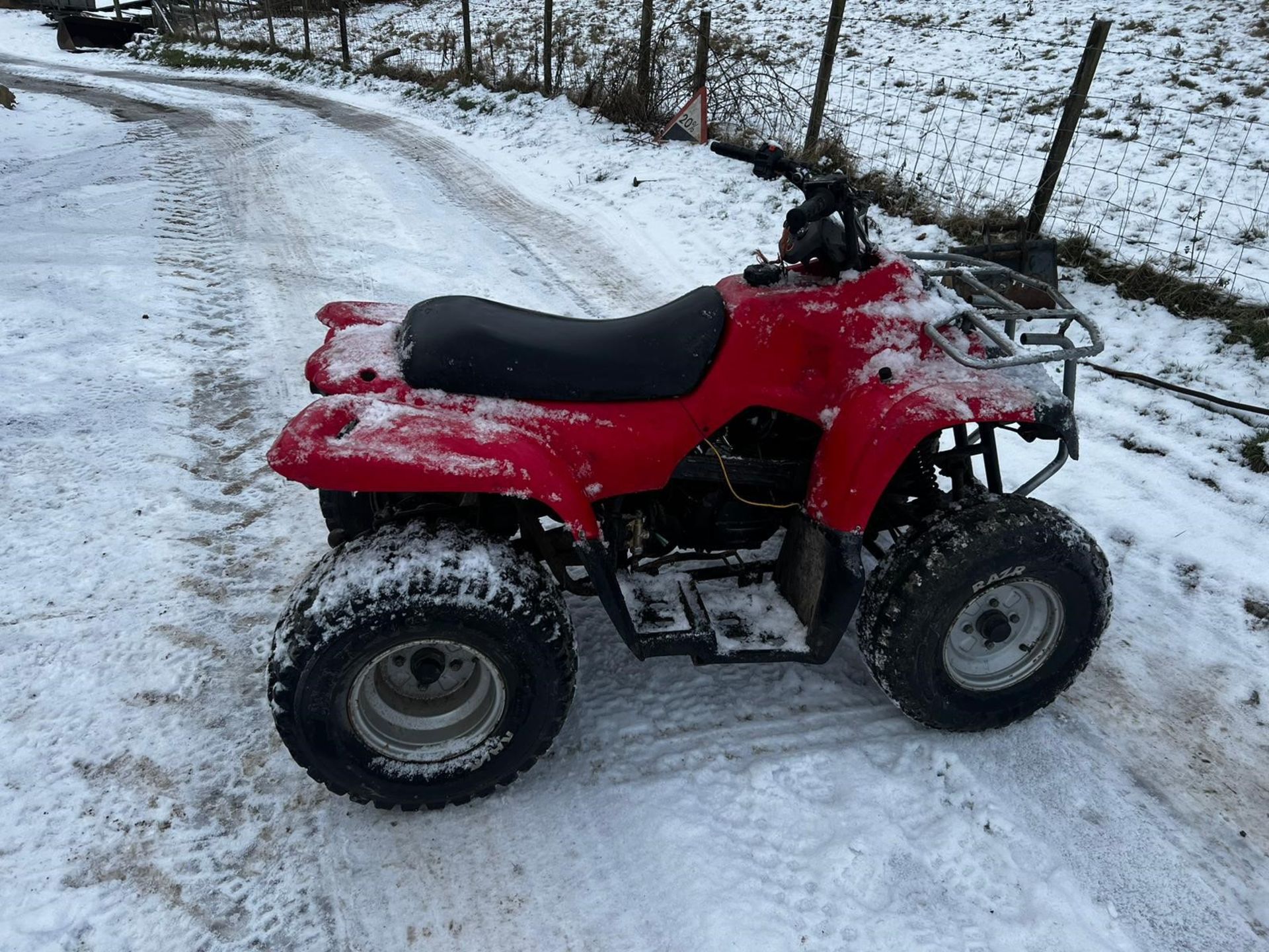 RED CHILDS SPORT QUAD