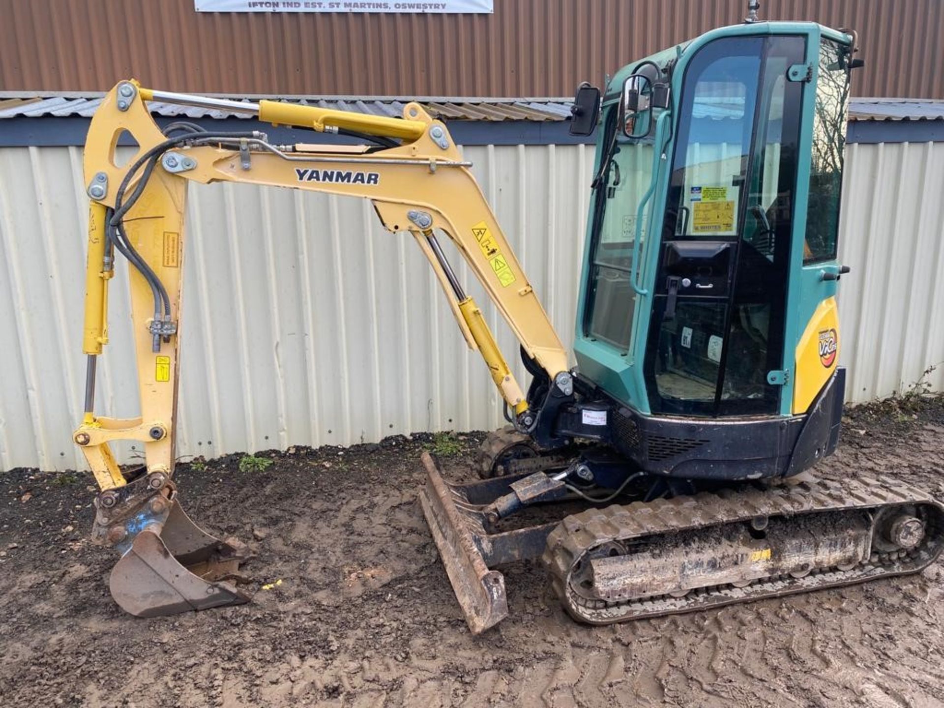 2015 YANMAR V1025-4 MINI EXCAVATOR - Image 14 of 19