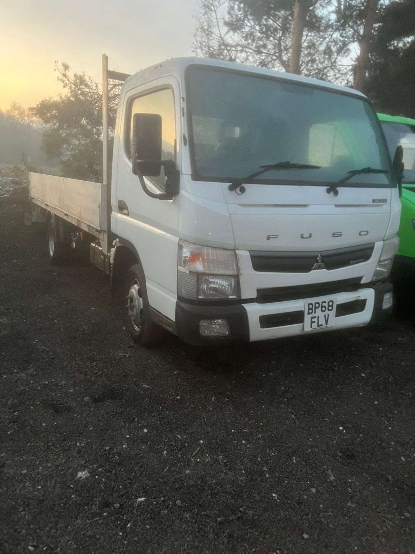 2019 MITSUBISHI FUSO - Image 3 of 6