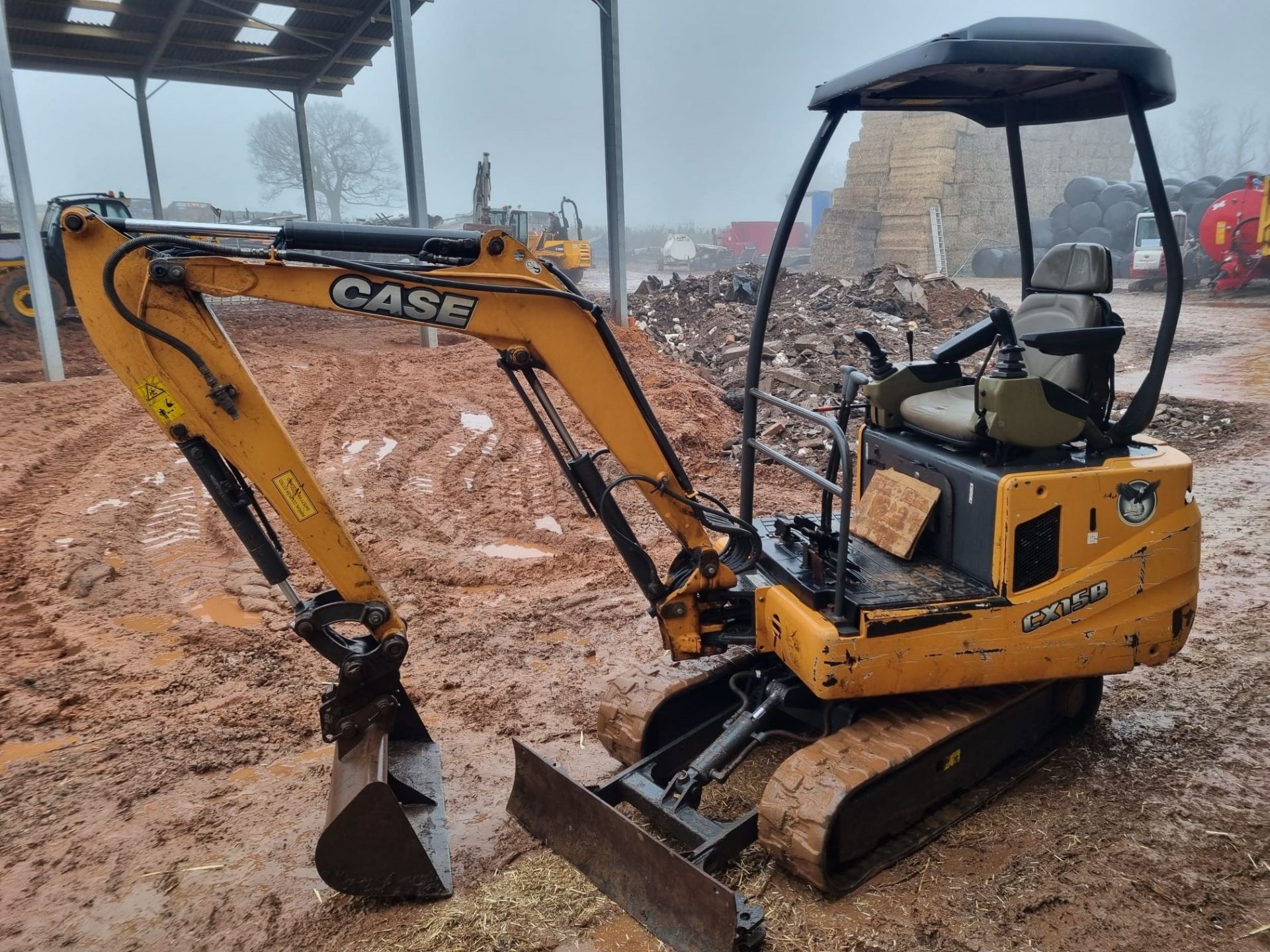 CASE CX 15B COMPACT EXCAVATOR - Image 3 of 11