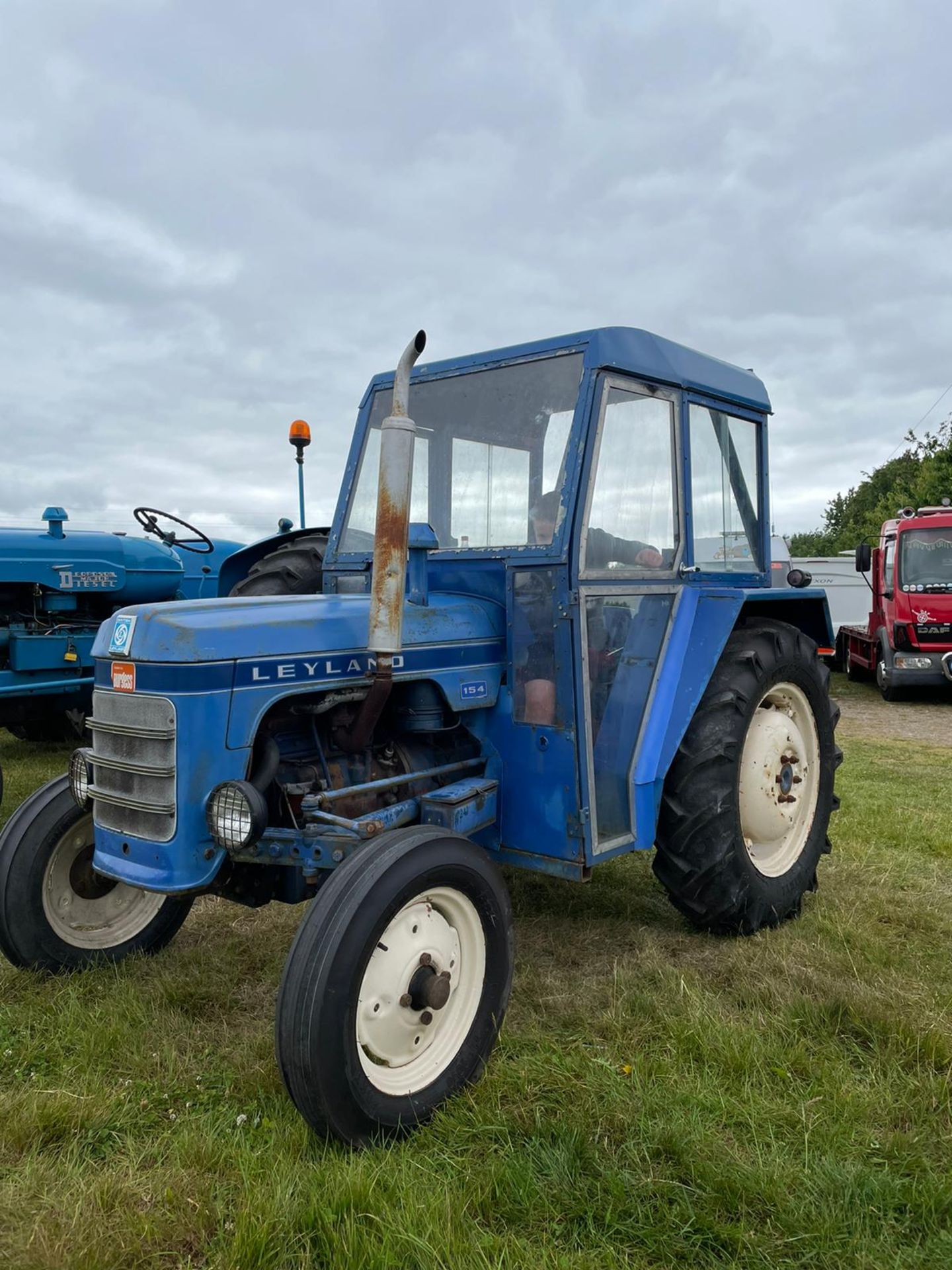 LAYLAND 154 TRACTOR