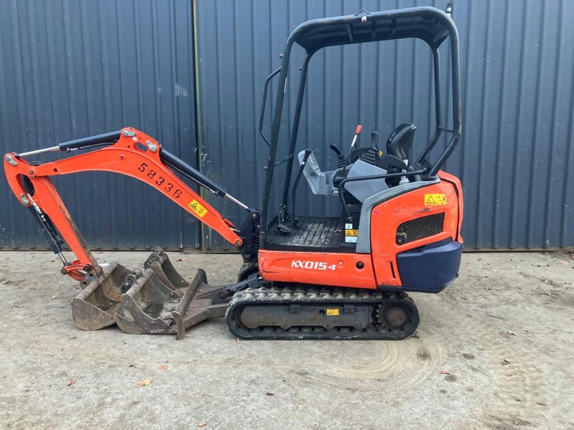 2015 KUBOTA KX015.4 MINI DIGGER - Image 3 of 6