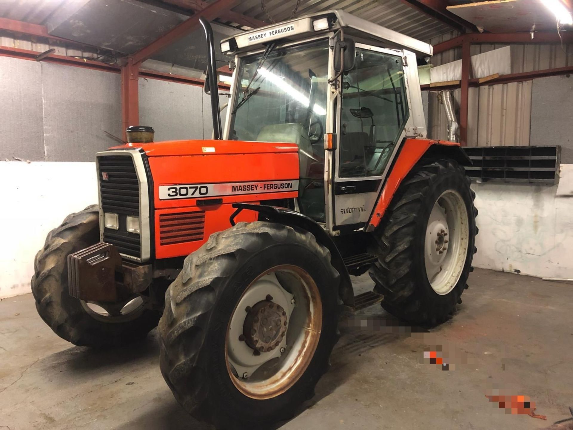 MASSEY FERGUSON 3070 TRACTOR