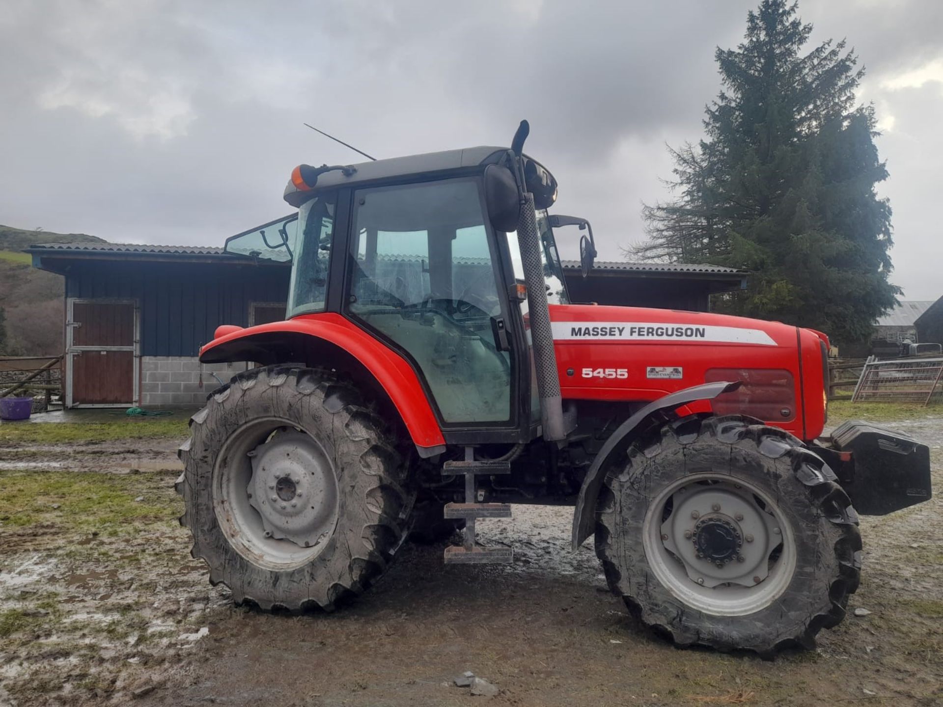 MASSEY FERGUSON 5455 04 REG, 4000+ HOURS