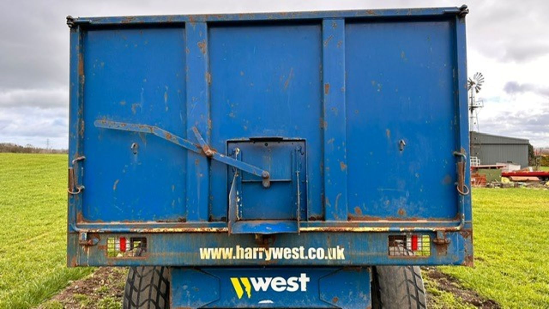 HARRY WEST 10 TON GRAIN TRAILER - Image 5 of 14