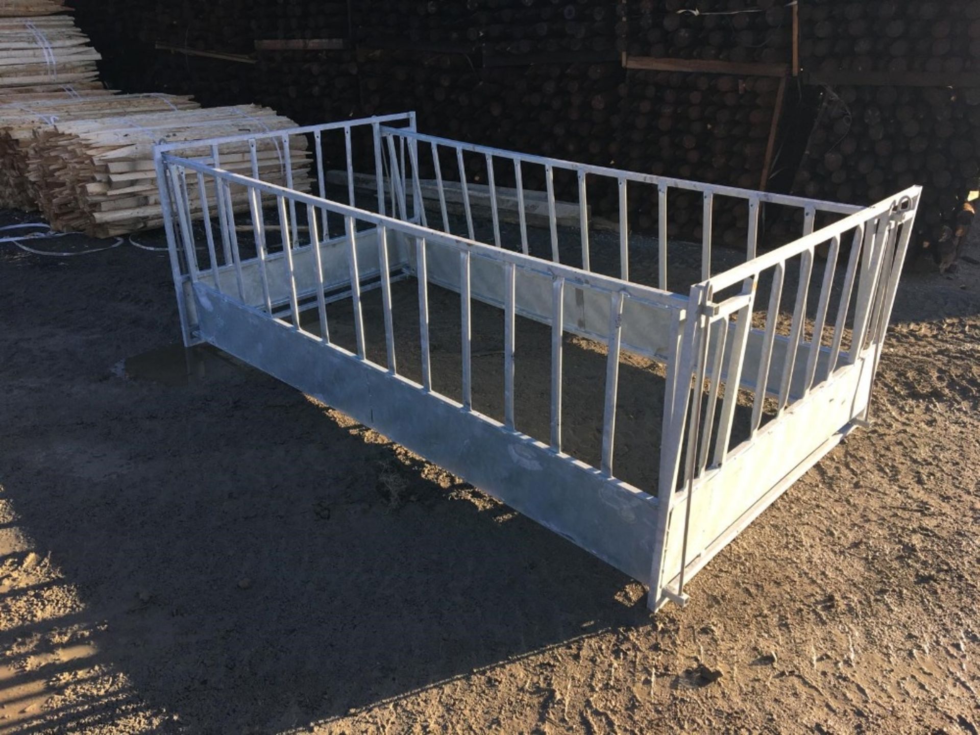 9'X5' GALVANISED PUSH IN SHEEP FEEDER