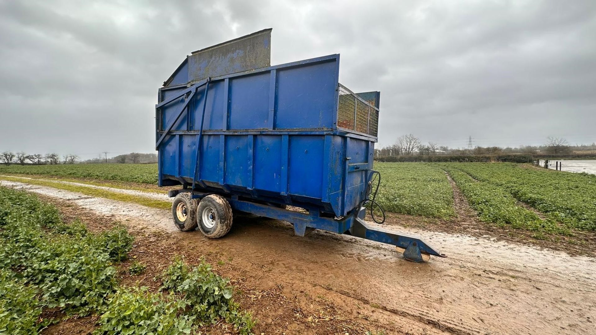 8 TON SILAGE TRAILER - Image 10 of 11