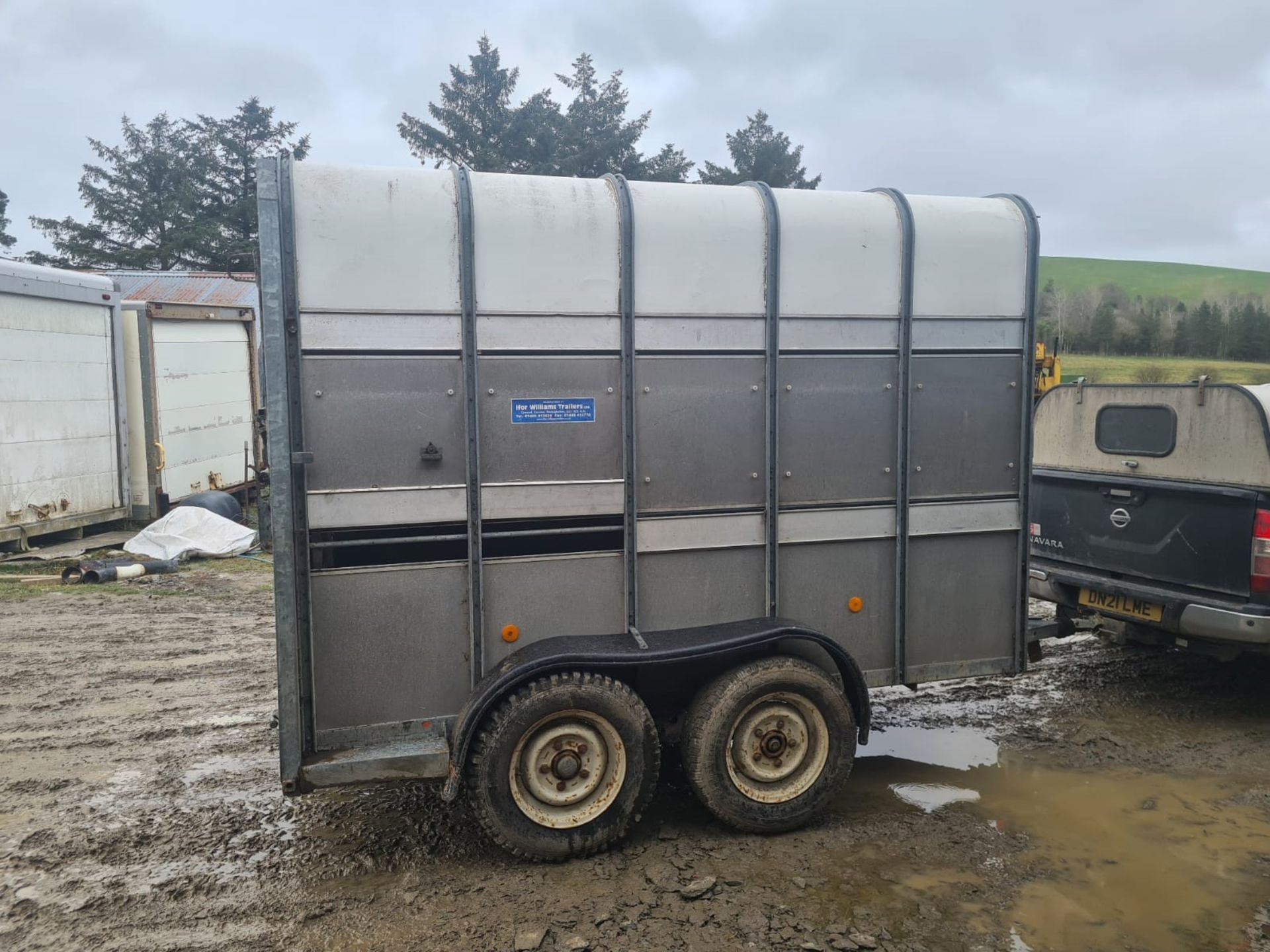 IFOR WILLIAMS 10'X5' STOCK TRAILER - Image 2 of 7