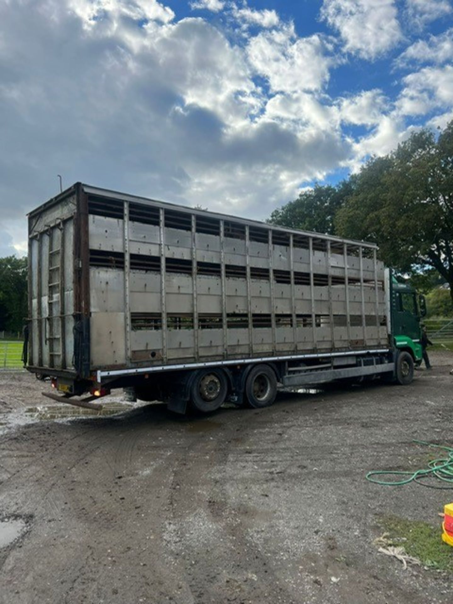 MAN TG5 320-26 TON FLAT LORRY - Image 2 of 5