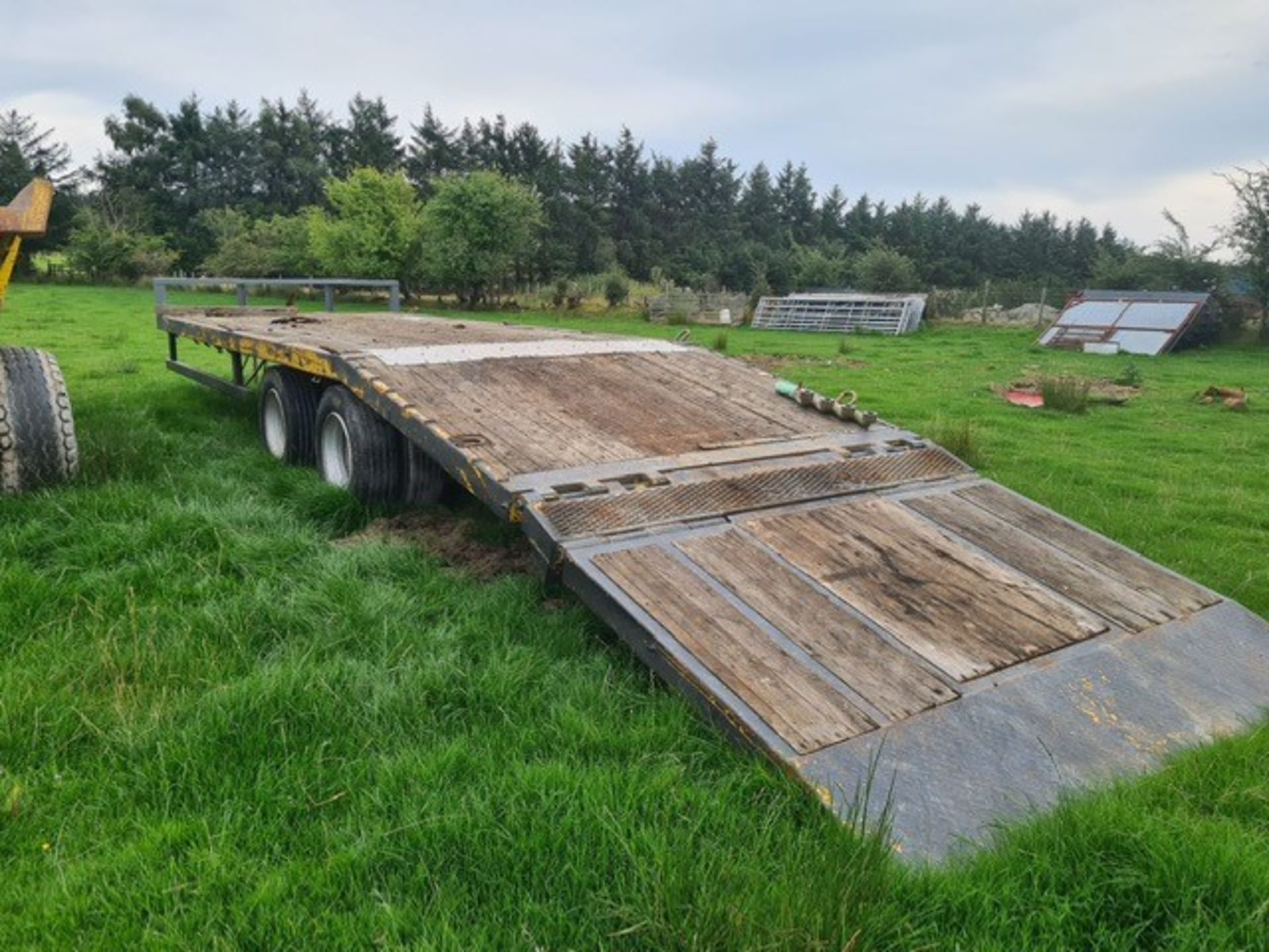 LOW LOADER TRAILER - Image 5 of 5