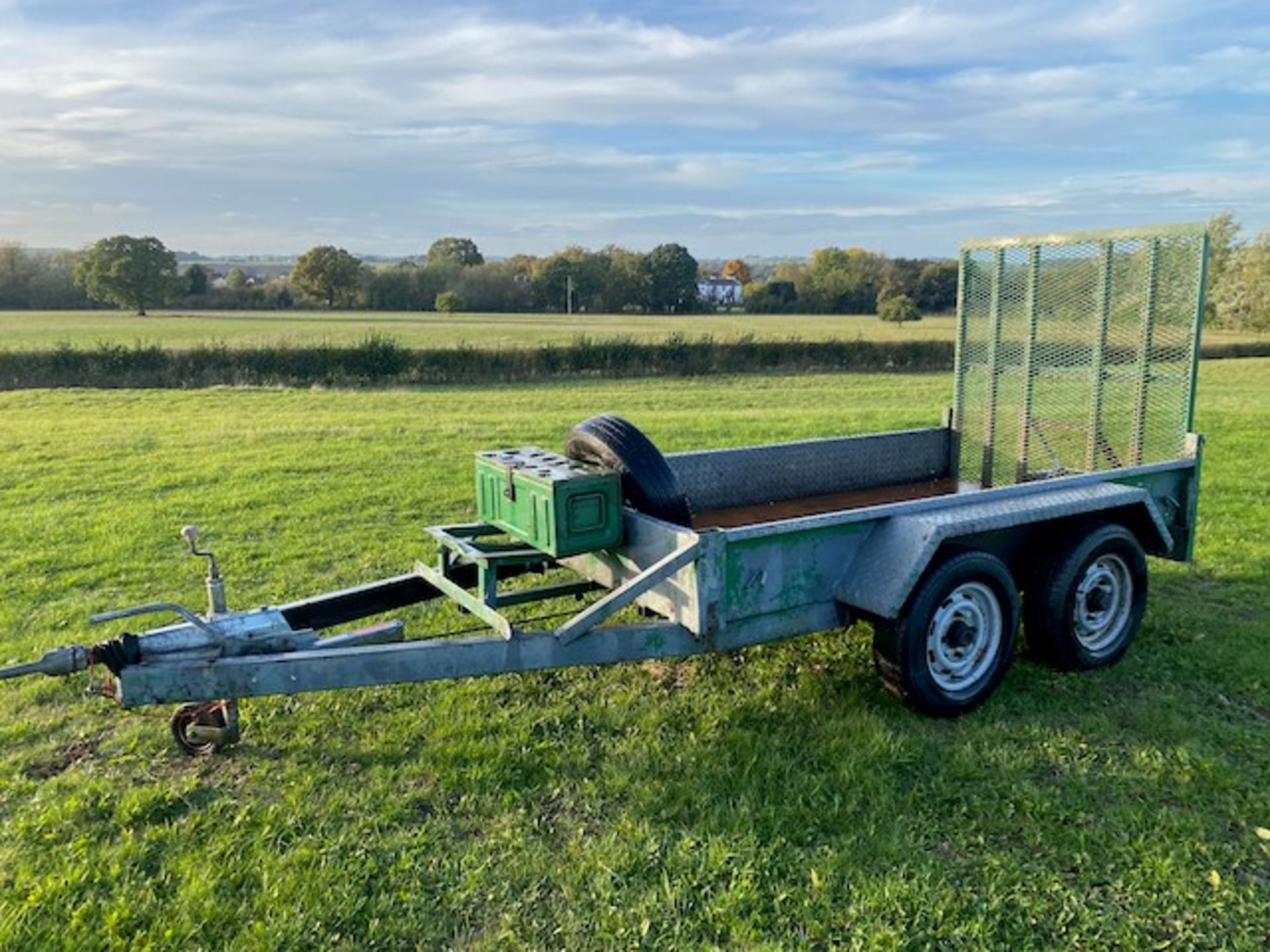 PLANT TRAILER 8X4 WITH SPARE WHEEL