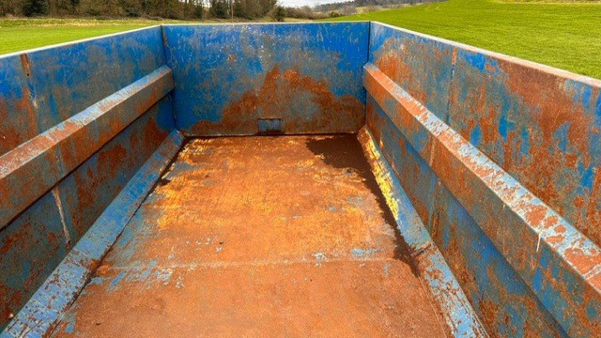 HARRY WEST 10 TON GRAIN TRAILER - Image 8 of 14