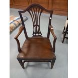19 CENTURY OAK CHIPPENDALE STYLE CHAIR