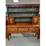 19 CENTURY MAHOGANY 5 DRAWER DRESSER