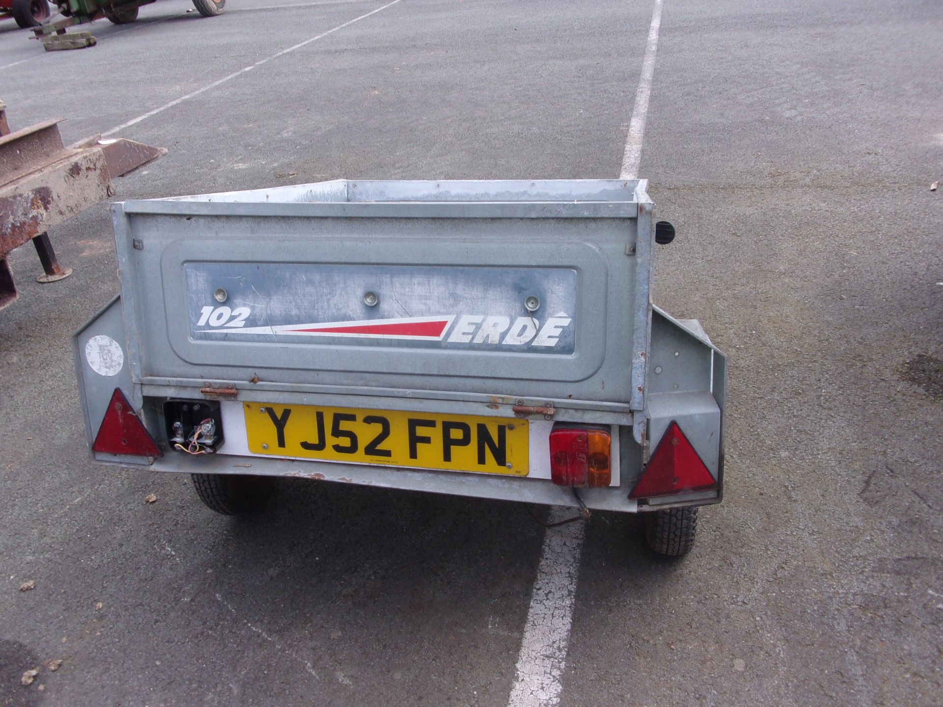 SMALL CAR TRAILER - Image 2 of 2