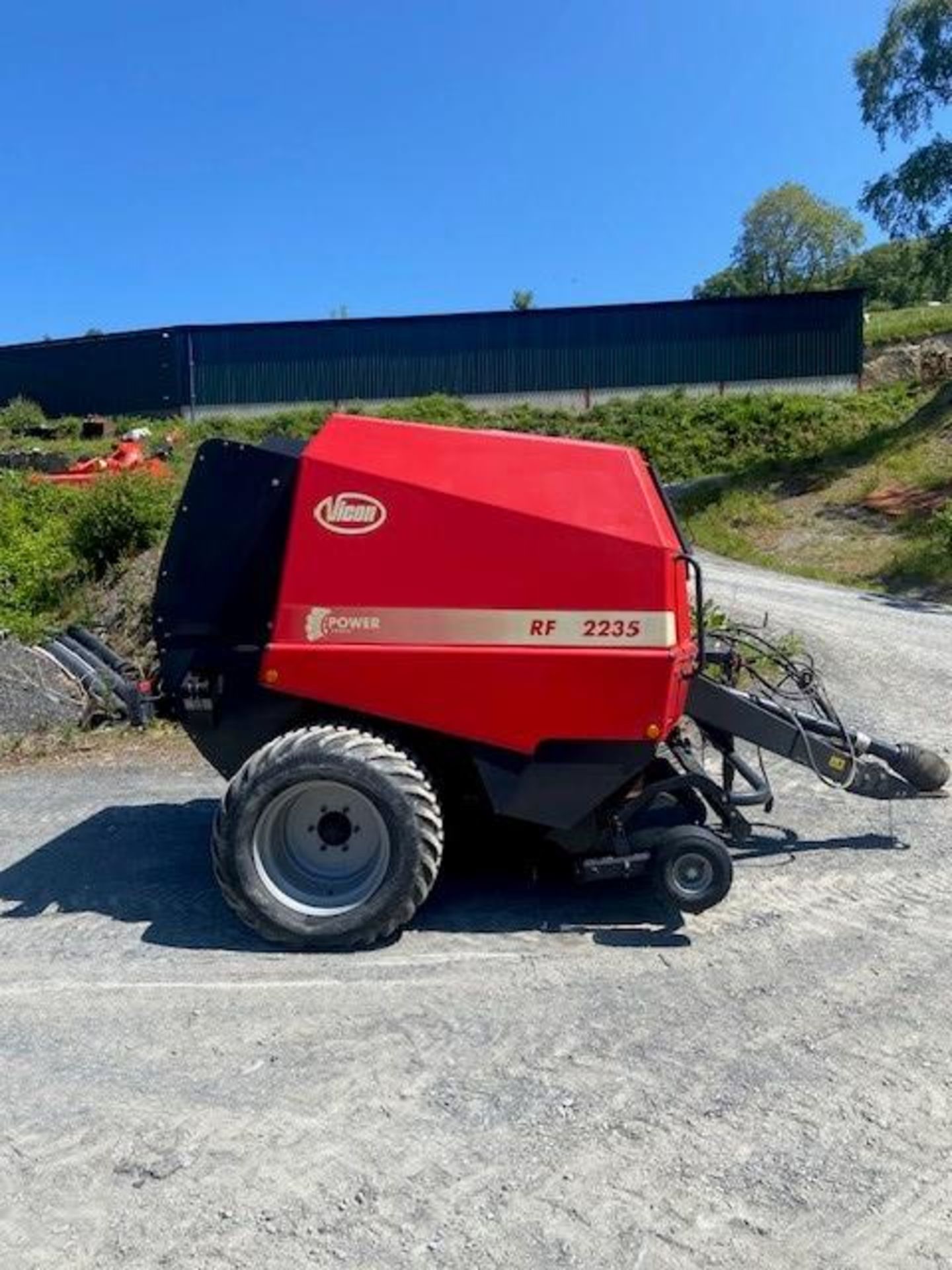 2007 VICON RF 2235 ROUND BALER. STRING & - Image 5 of 13