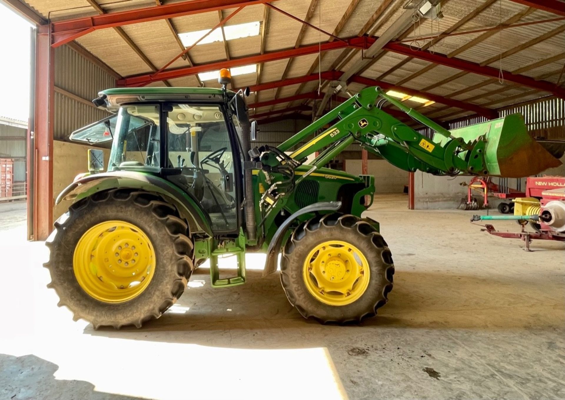 2008 JOHN DEERE 5620 4WD TRACTOR - Image 15 of 15