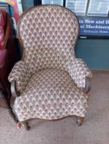 VICTORIAN MAHOGANY PARLOUR CHAIR