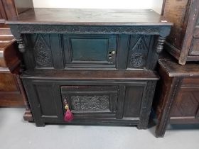 19TH CENTURY & LATER CARVED OAK CUPBOARD
