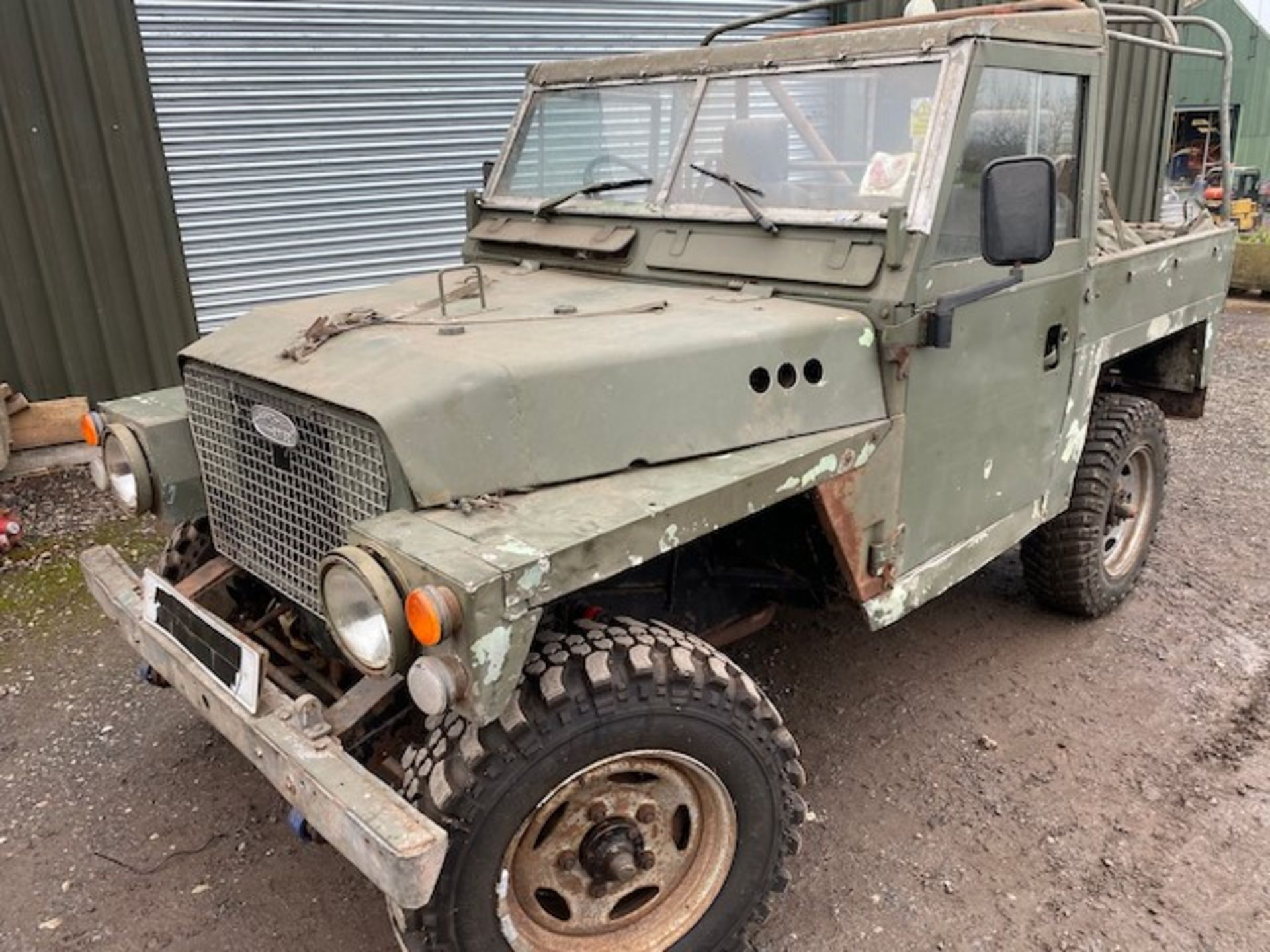 LIGHT WEIGHT LANDROVER - Image 8 of 9