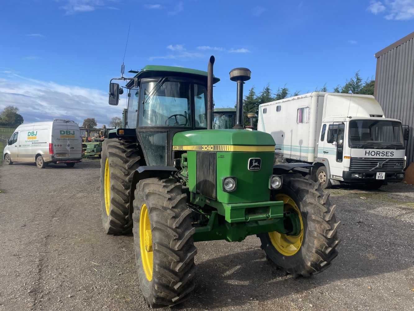 NOVEMBER COLLECTIVE MACHINERY, PLANT, FODDER & VEHICLE SALE