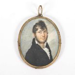 Biedermeier-Miniatur: Herrenporträt mit rückseitiger Haarlocke.
